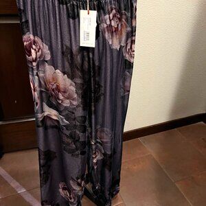Johnny was midnight rose velvet wide leg pants size small